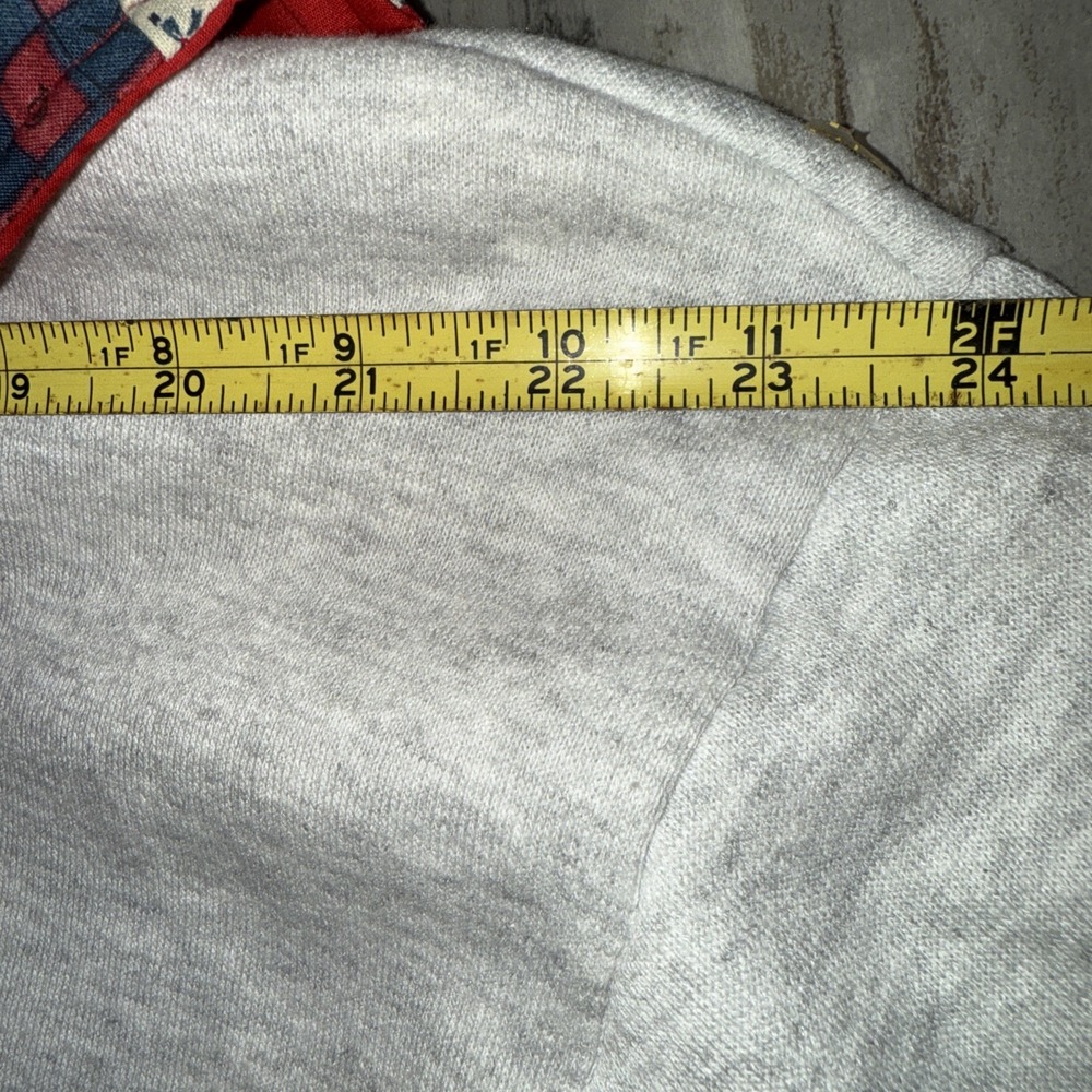 Vintage Jerzees Cardigan Sweatshirt Gray W Quilt Scarf Cape Cottage Grandma USA - Picture 10 of 13